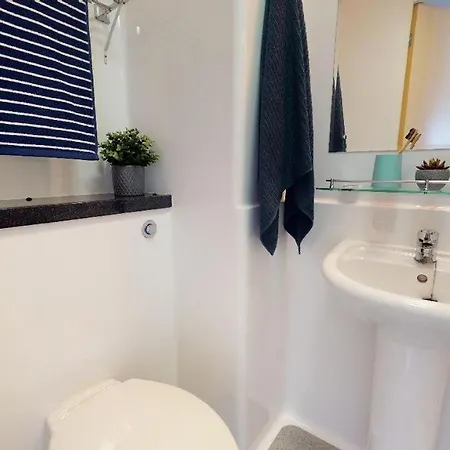 Apartmán For Students Only - Iq In Centre *